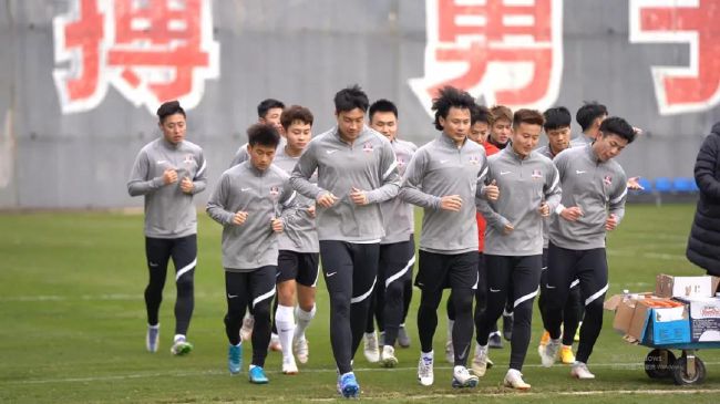 在我们这个戏中，那个爱这个字就是他心中最大的那个信念